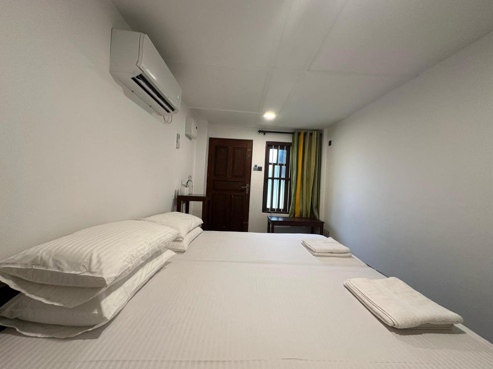 Hamilton House Hotel Negombo Luaran gambar