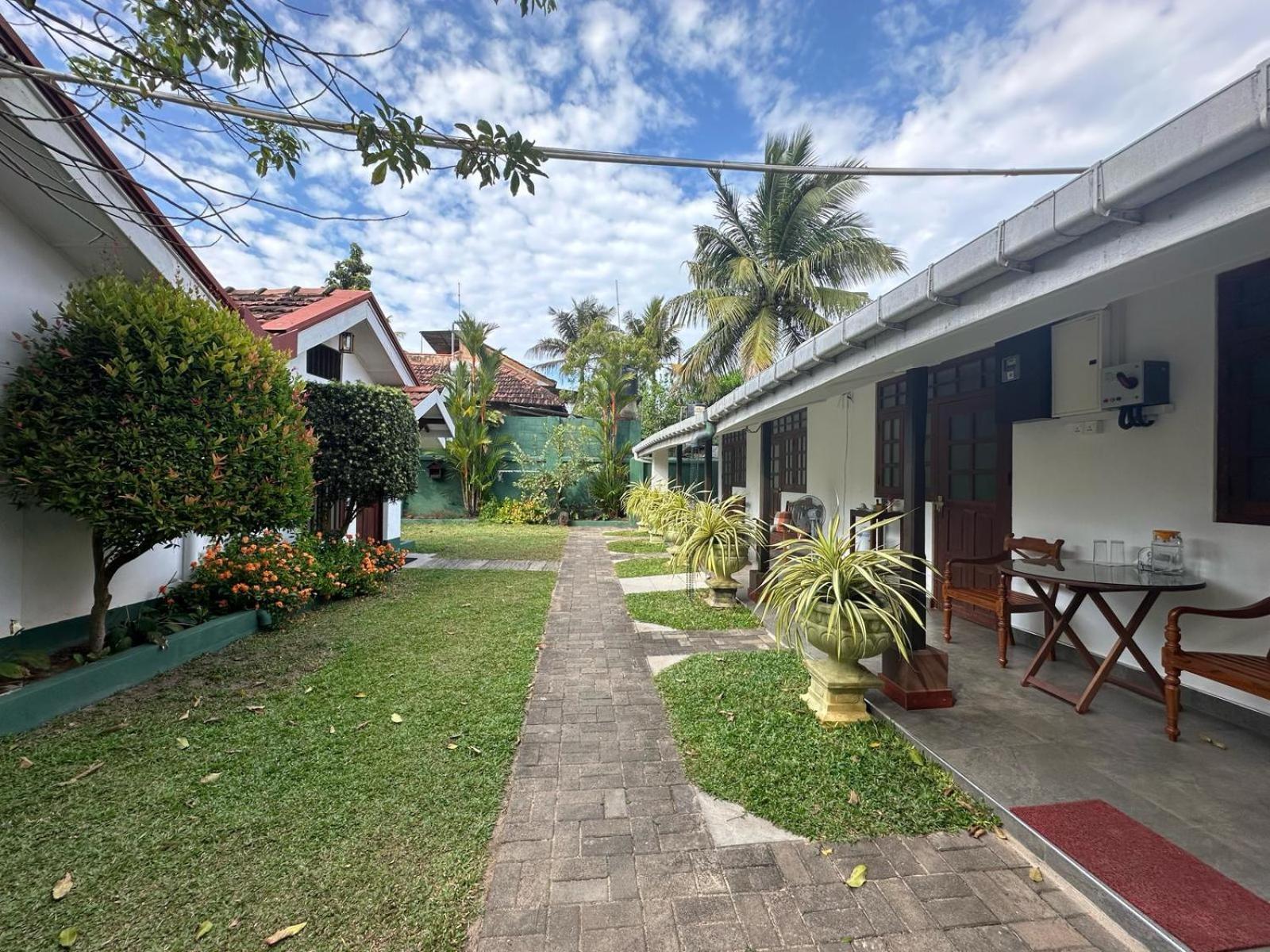 Hamilton House Hotel Negombo Luaran gambar