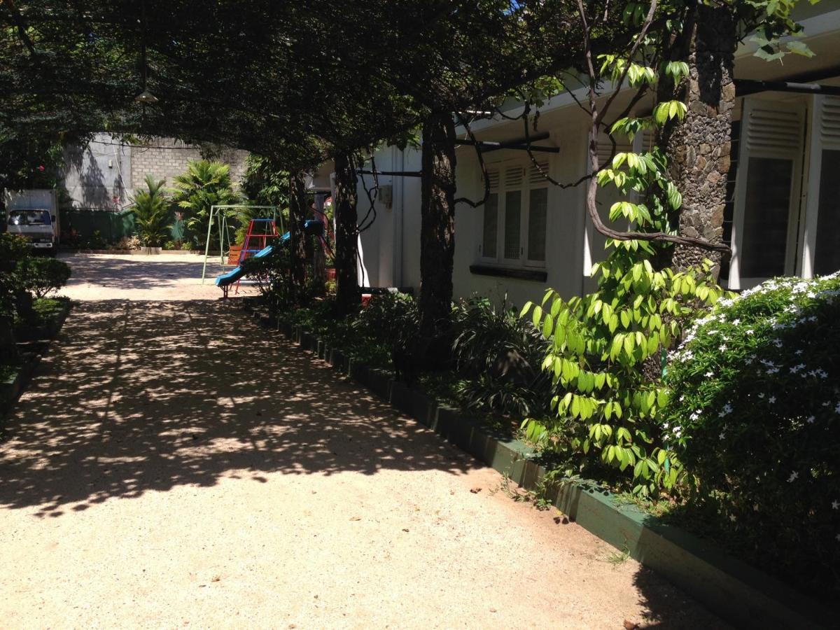 Hamilton House Hotel Negombo Luaran gambar